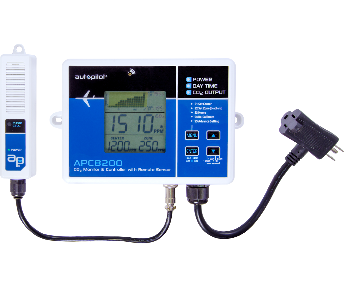 Autopilot APC8200 - Front